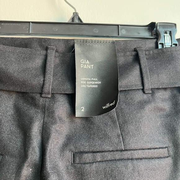 NWT✨ Aritzia Wilfred - Gia Pants (Black) - Picture 10 of 12